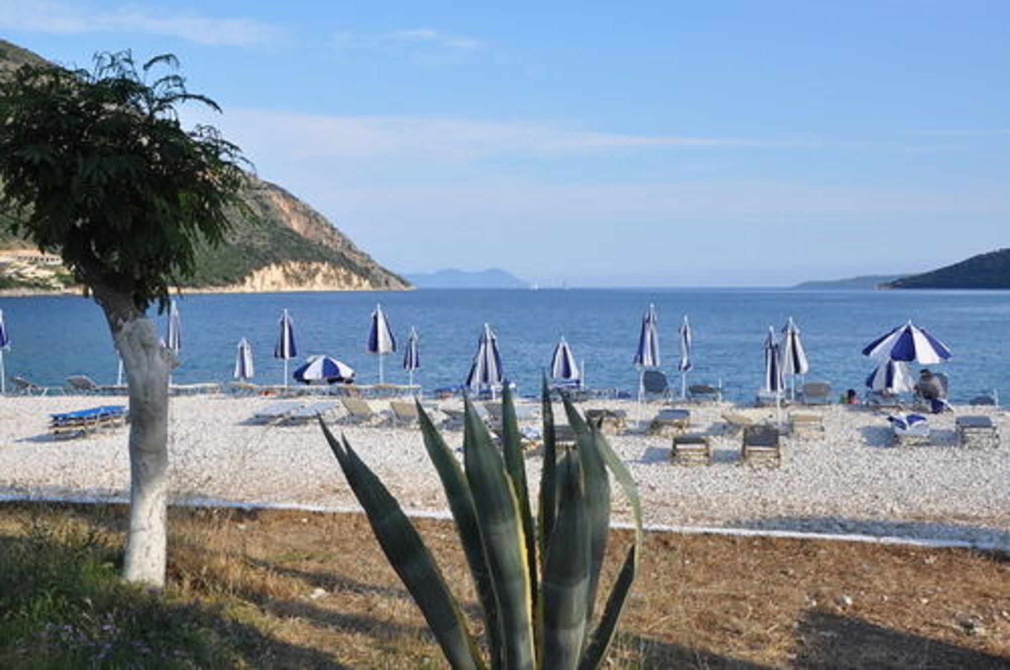 Rouda Bay Beach Hotel Mikros Gialos Exterior foto