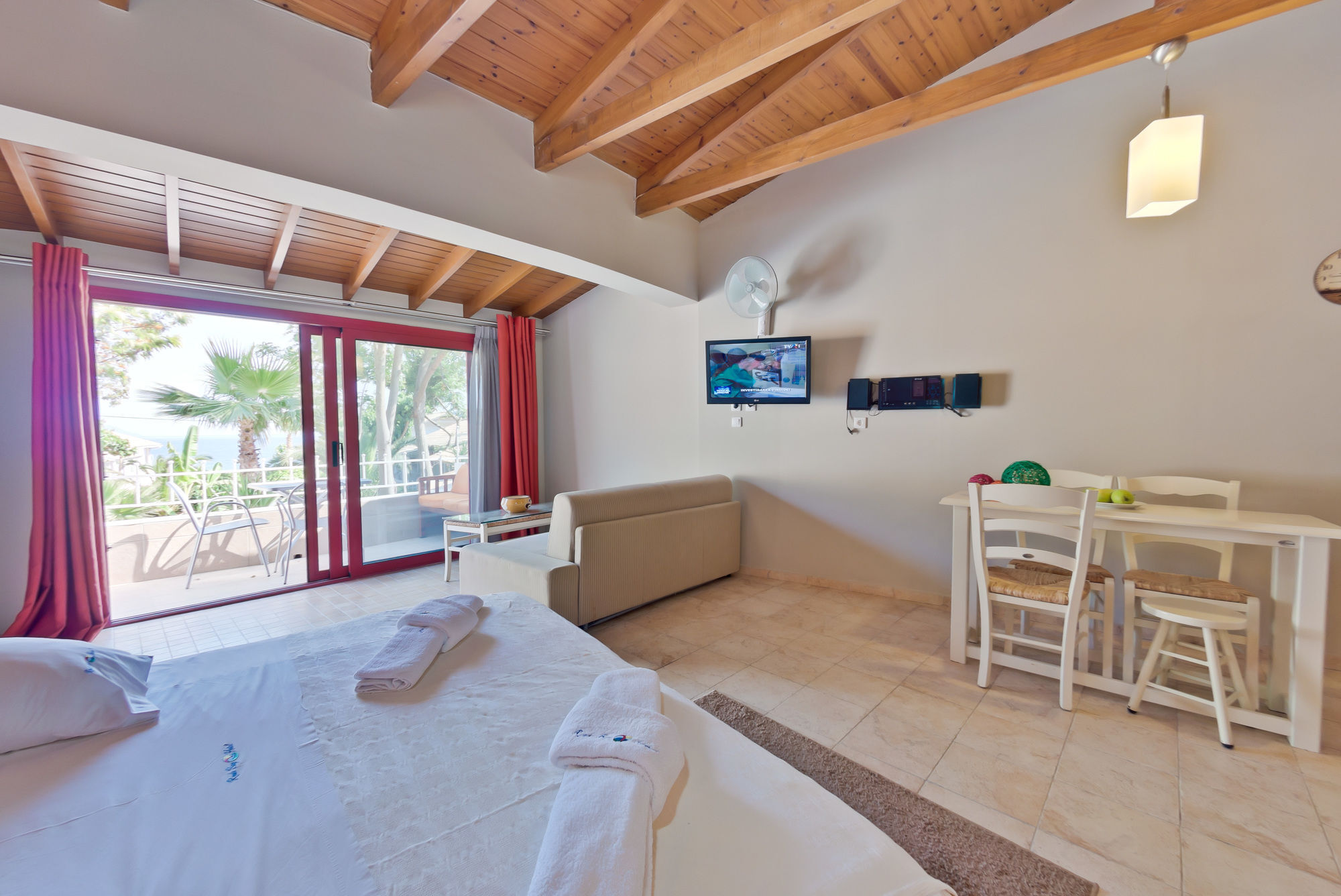 Rouda Bay Beach Hotel Mikros Gialos Exterior foto